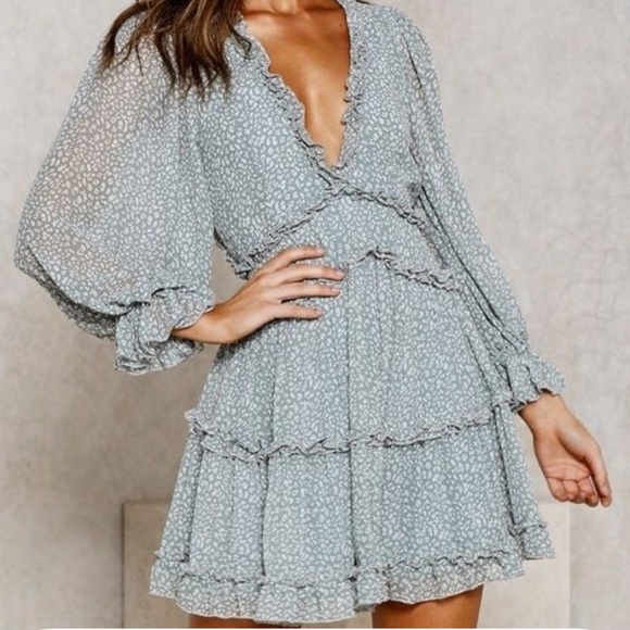 Billow Sleeve Boho Ruffle Dress - Picture 2 of 10